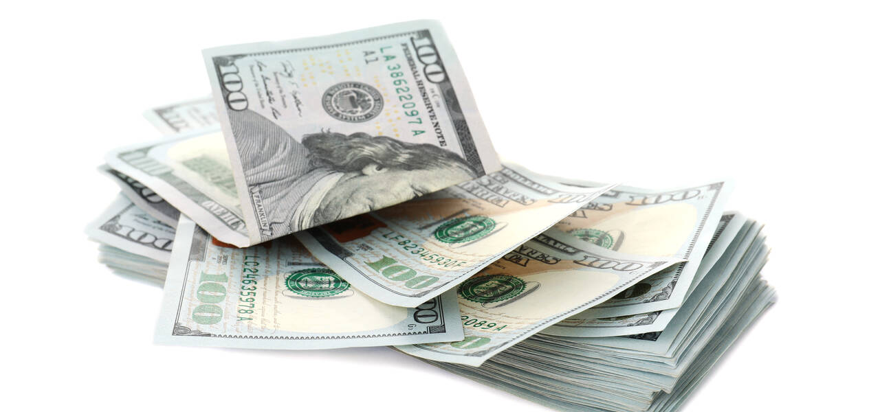 US Dollar Gains in a Low Volume Markets