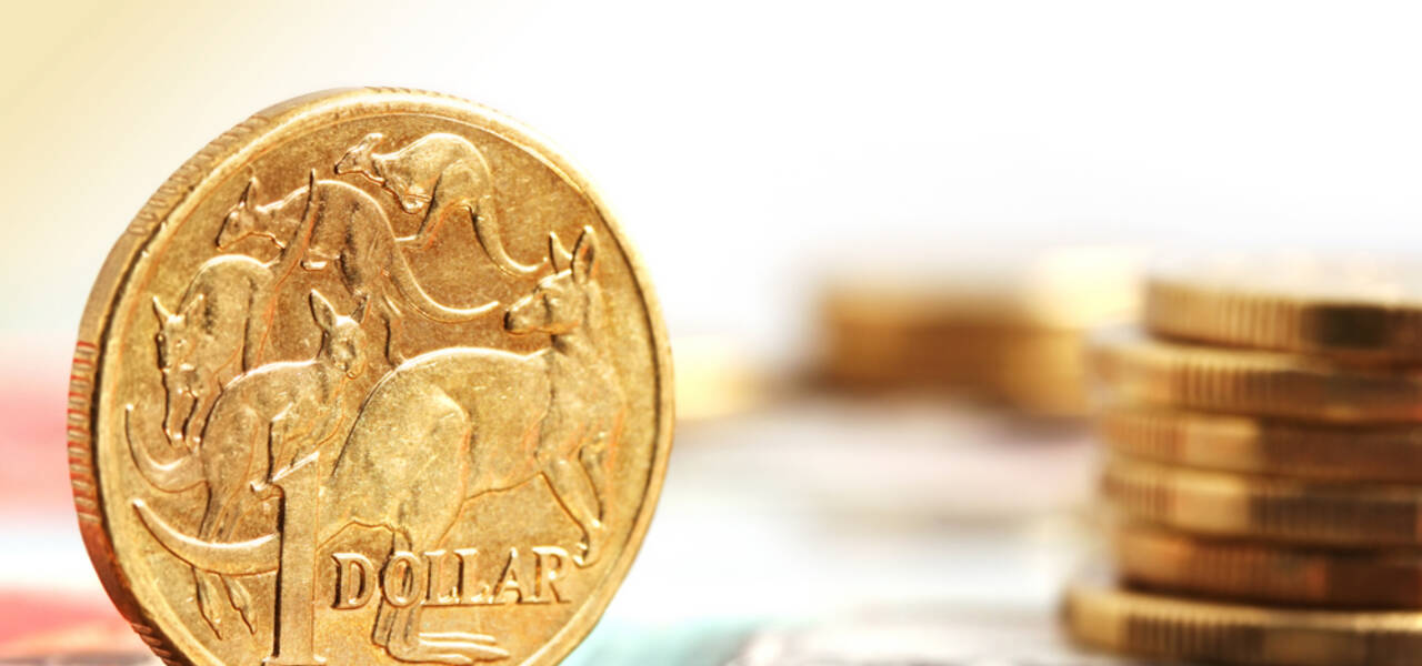 AUD/USD is trying to recover